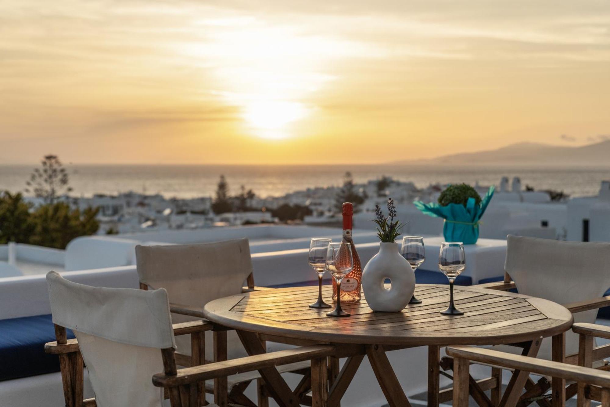 Callisti Mykonos Town With Pool View And Calypso Upper Floor With Sea View Eksteriør bilde
